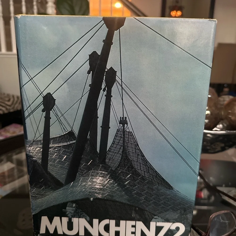 München72 German Language Book - details Munich 1972 Summer Olympic Games